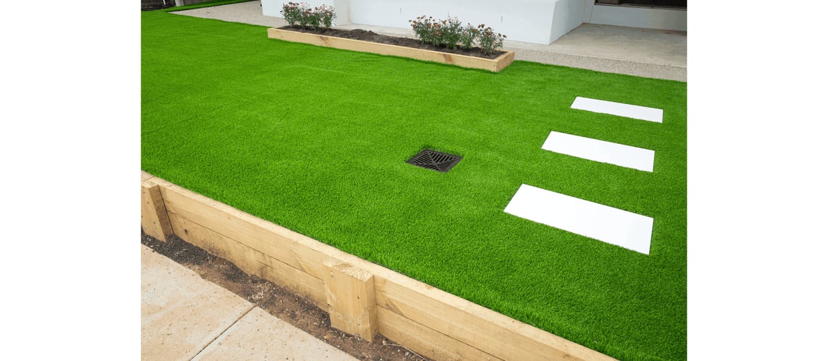 Residential turf installation - Turf with pavers elevated